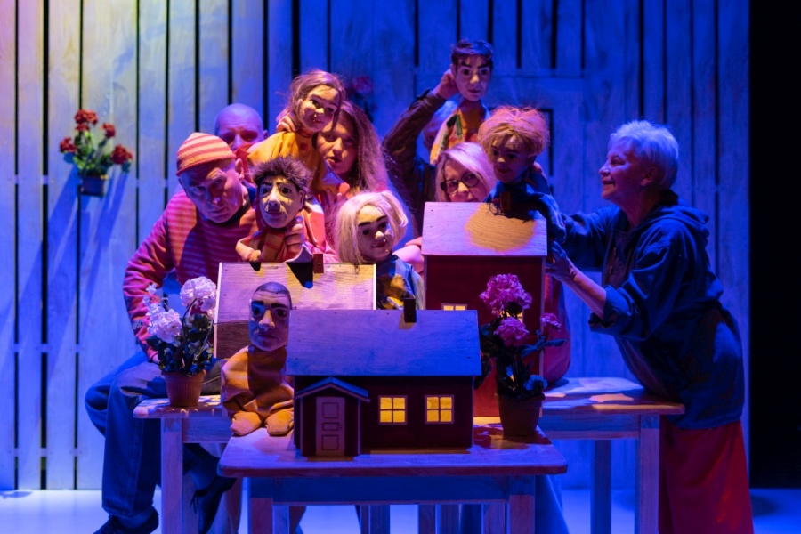 Brothers and sisters foto